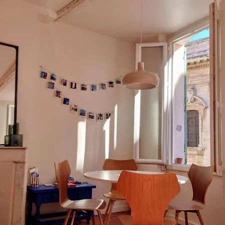 Appartement De Charme - Wifi - Centre Historique Toulon Buitenkant foto